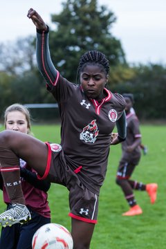 Bild 31 - C-Juniorinnen Halstenbek-Rellingen - St.Pauli : Ergebnis: 0:5